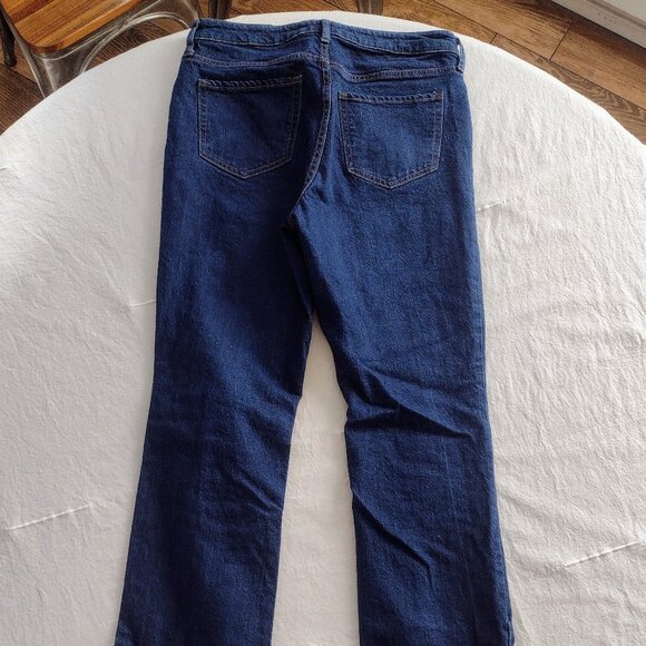 Old Navy Kicker Boot-Cut Extra High Rise Dark Wash Jeans Size 8 - Picture 2 of 5